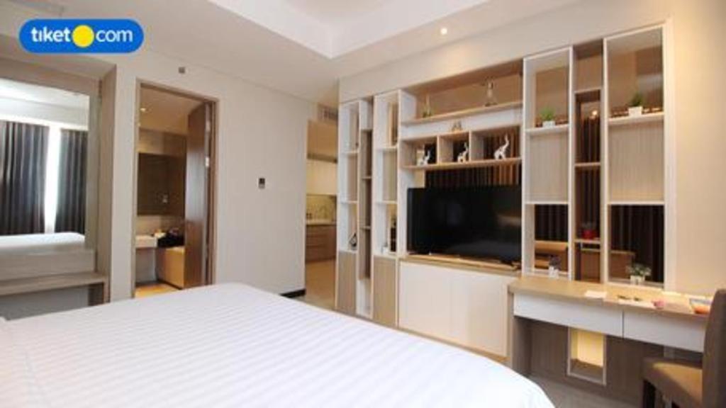 Hotel Dafam Pacific Caesar Surabaya Dış mekan fotoğraf