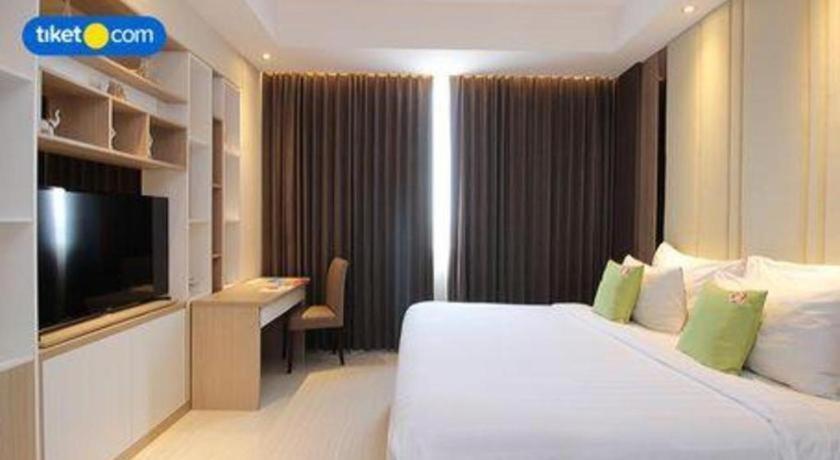 Hotel Dafam Pacific Caesar Surabaya Dış mekan fotoğraf