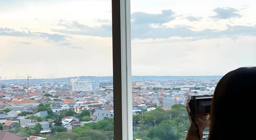 Hotel Dafam Pacific Caesar Surabaya Dış mekan fotoğraf